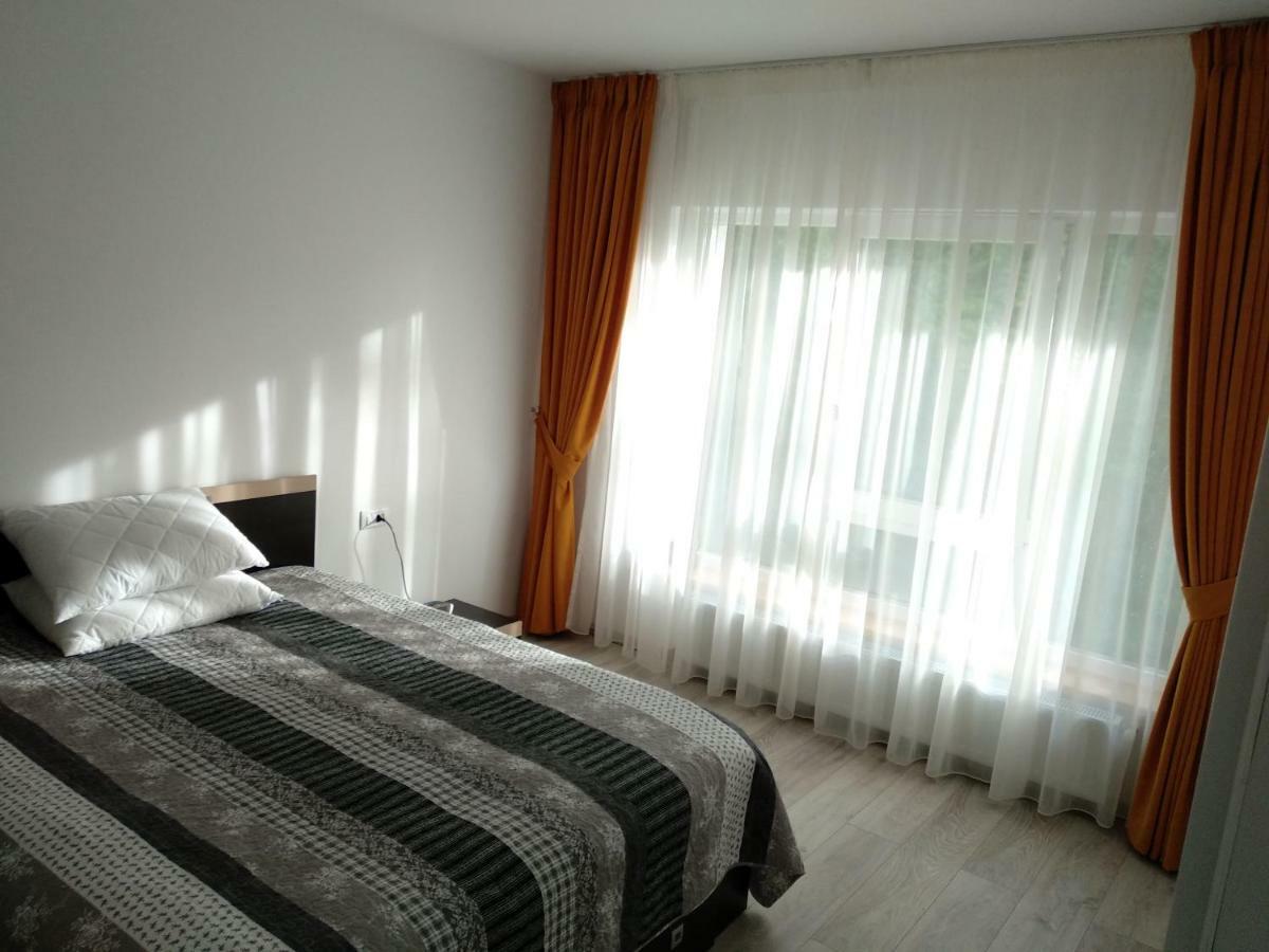 Apartament Ramona Apartamento Braşov Exterior foto